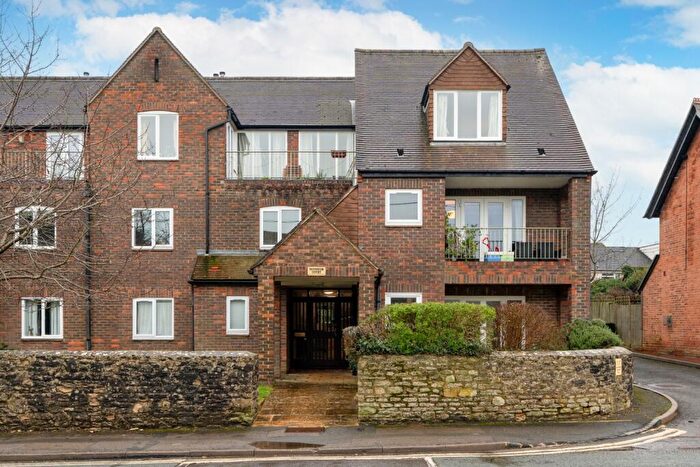 2 Bedroom Apartment To Rent In Hensington Road, Woodstock, Oxfordshire, OX20