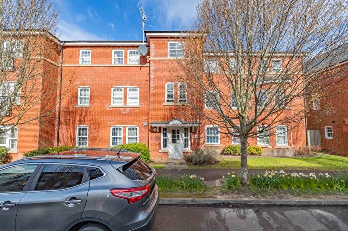2 Bedroom Flat For Sale In George Roche Road, Canterbury, CT1