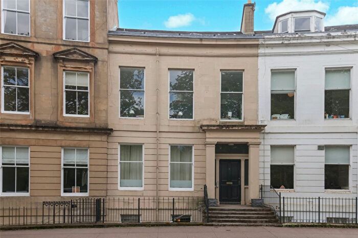 2 Bedroom Flat For Sale In Queens Crescent, Woodlands, Glasgow, G4