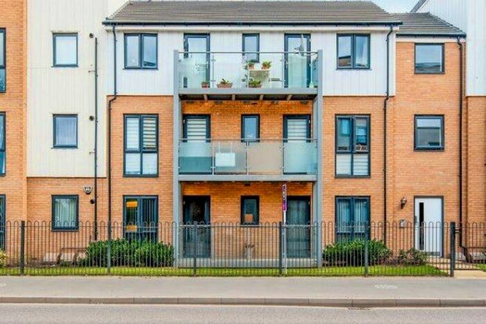 1 Bedroom Flat To Rent In Torino Way, South Ockendon, RM15