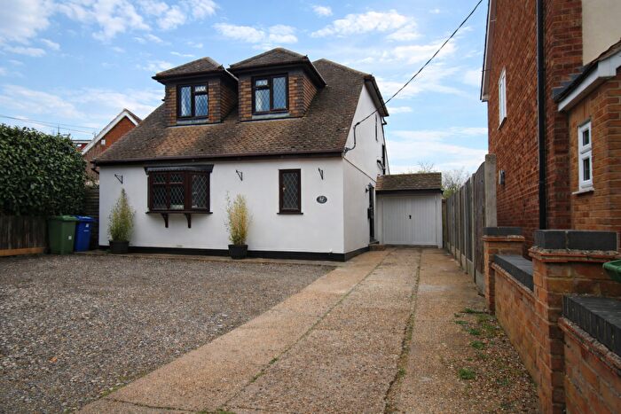 5 Bedroom Detached House For Sale In Fobbing Road, Stanford-le-hope, SS17