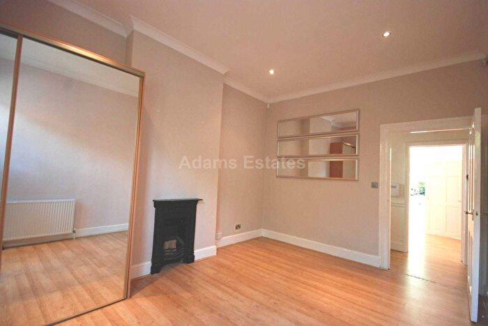 1 Bedroom Flat To Rent In Millman Road, Reading, RG2