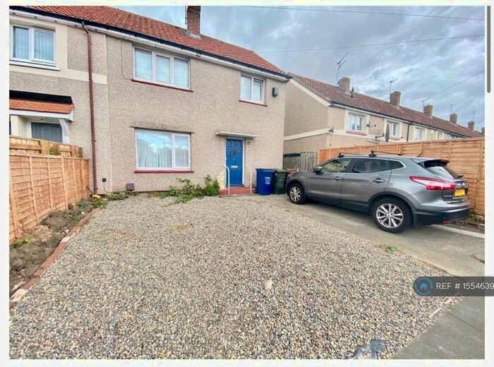 3 Bedroom End Of Terrace House To Rent In Dykefield Avenue, Newcastle Upon Tyne, NE3