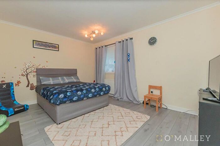 2 Bedroom Terraced House For Sale In Carseview, Tullibody, FK10