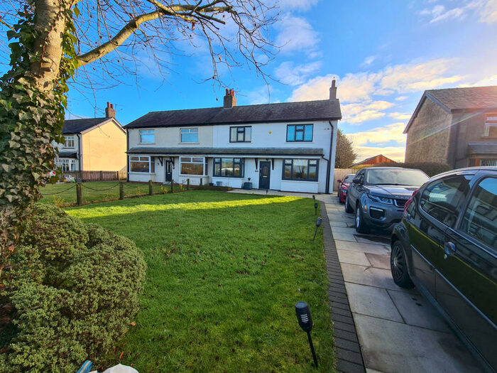 4 Bedroom Semi-Detached House For Sale In Beacon View, Thornley, Longridge, PR3