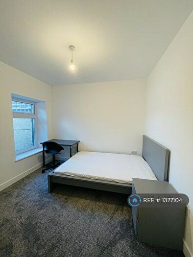4 Bedroom Terraced House To Rent In Queen Street, Treforest, CF37