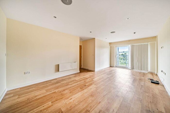 2 Bedroom Flat To Rent In Eldon House, Colindale, London, NW9