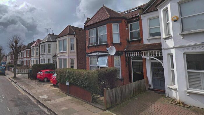 2 Bedroom Flat To Rent In Falkland Avenue, Finchley, London, N3