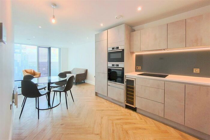 1 Bedroom Apartment To Rent In Elizabeth Tower, M15