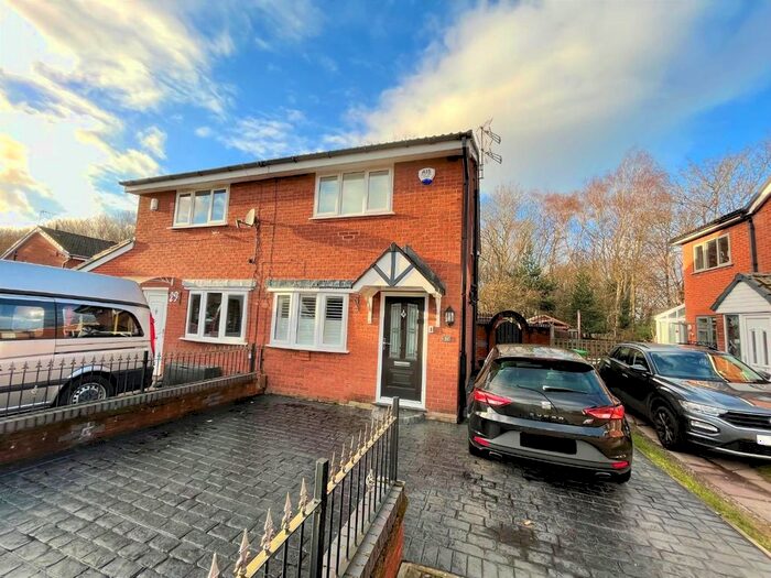 2 Bedroom Semi Detached House For Sale In Bolesworth Close, Chorlton, M21