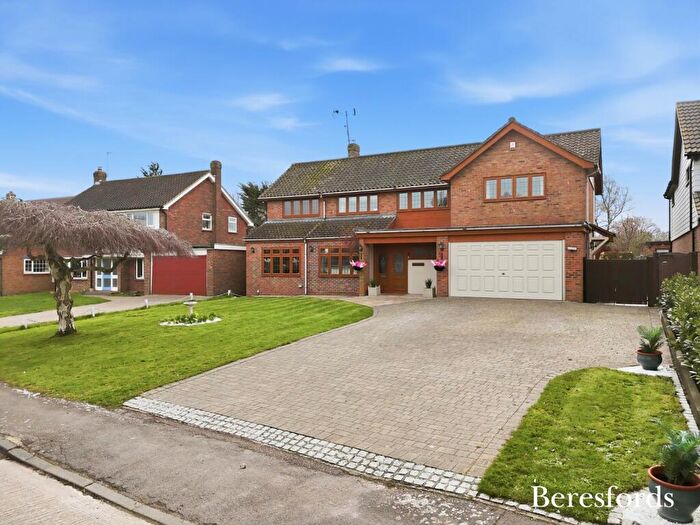 5 Bedroom Detached House For Sale In Church Green, Roxwell, CM1