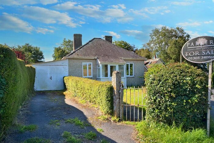 3 Bedroom Bungalow For Sale In Mayfield, Martinstown, Dorchester, DT2