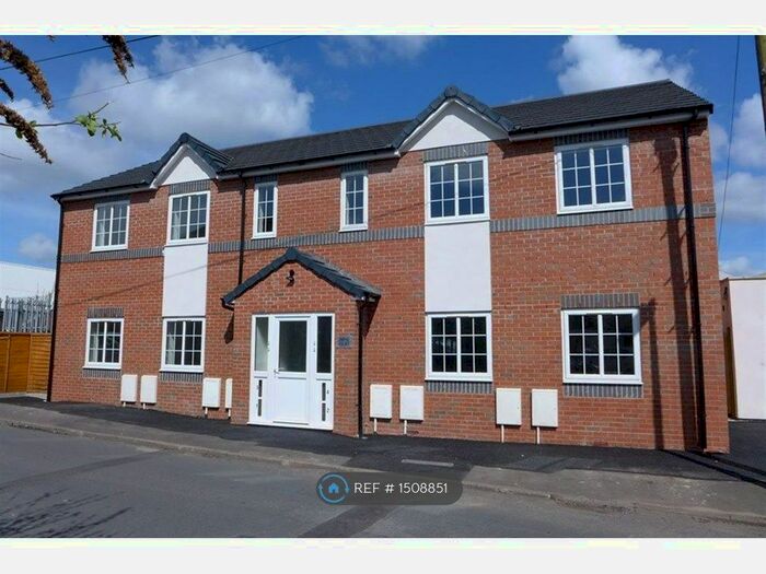 1 Bedroom Flat To Rent In Irene Court, Lye, DY9