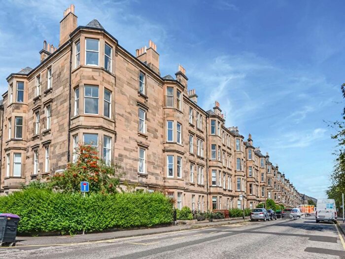 4 Bedroom Flat To Rent In Strathearn Road, Marchmont, Edinburgh, EH9