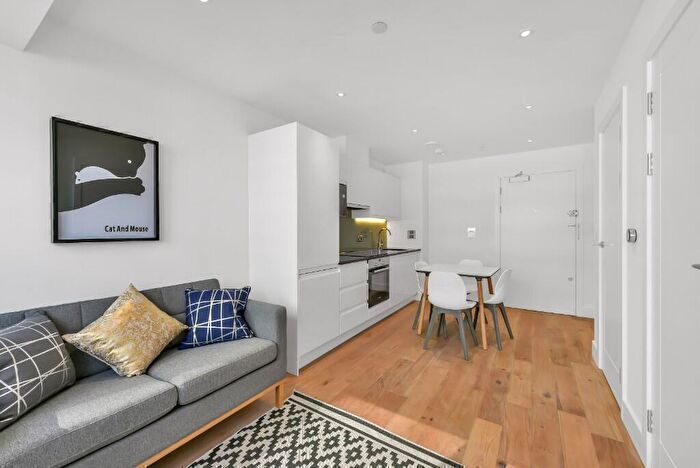 1 Bedroom Flat To Rent In The Residences Croydon, Edridge Road, London, CR0