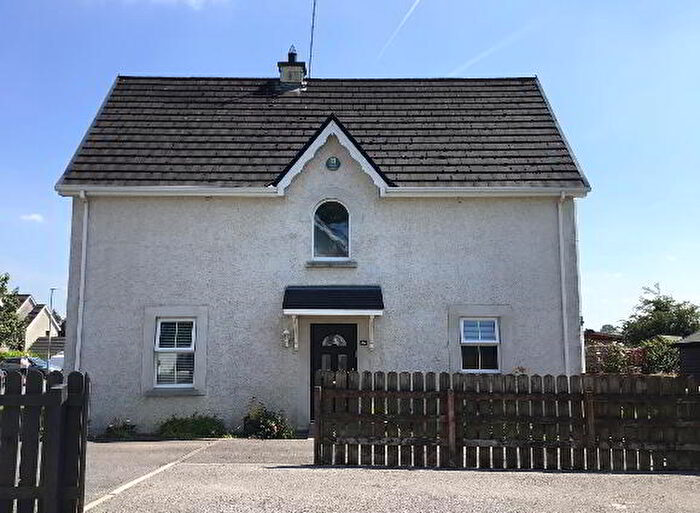 3 Bedroom End Of Terrace House For Sale In The Commons, Bellanaleck, BT92