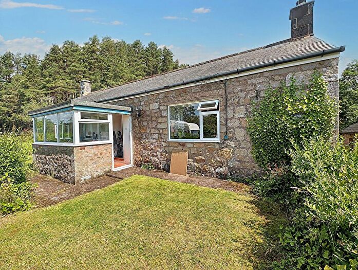 2 Bedroom Cottage For Sale In Overdale, Rochester, Newcastle Upon Tyne, Northumberland, NE19