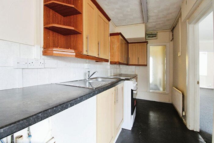 3 Bedroom Terraced House For Sale In Storrar Road, Splott, Cardiff, CF24