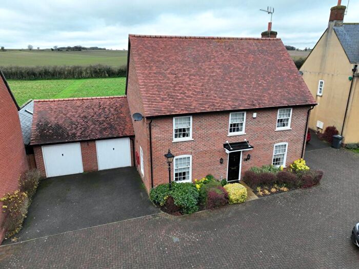 4 Bedroom Detached House For Sale In Glebe View, Walkern, SG2