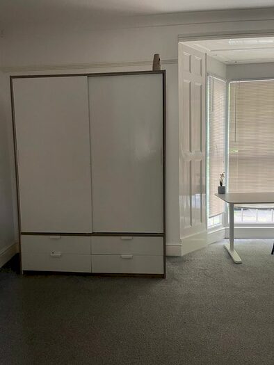 5 Bedroom Semi-Detached House To Rent In St. Helens Crescent, Swansea, SA1