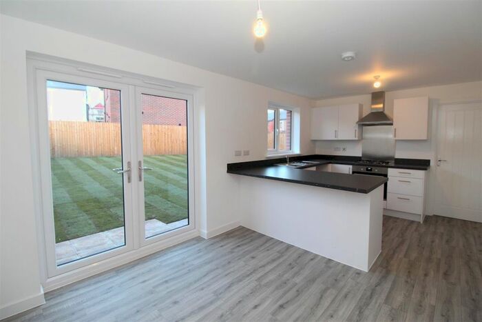 4 Bedroom Property To Rent In Rhodfa Hughes, Old St Mellons, Cardiff, CF3