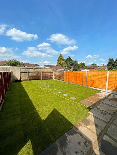 3 Bedroom Property To Rent In Linden Gardens, Enfield, EN1