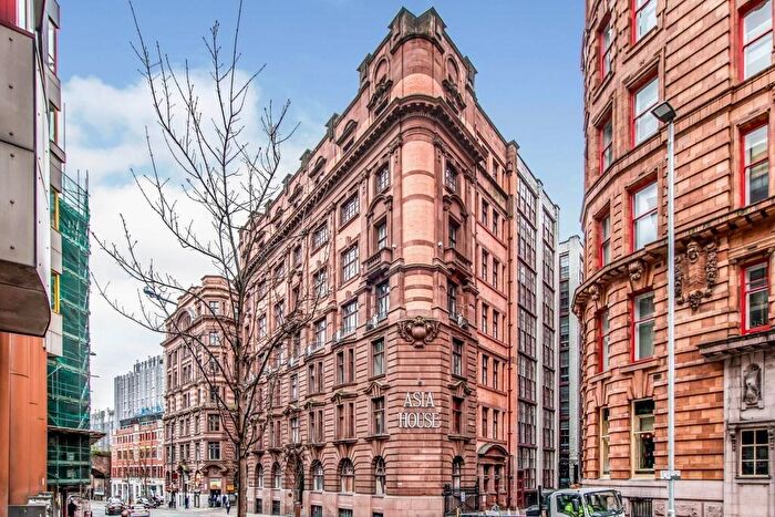 2 Bedroom Apartment For Sale In Princess Street, Manchester, M1