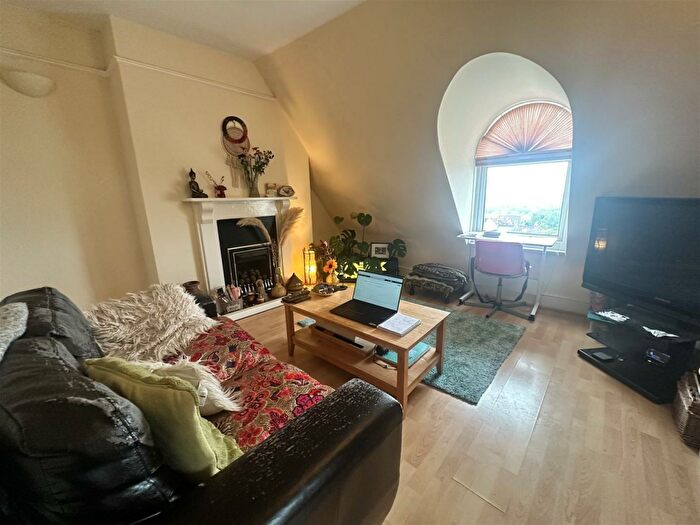 2 Bedroom Flat To Rent In Cromwell Road St Andrews Bristol, BS6