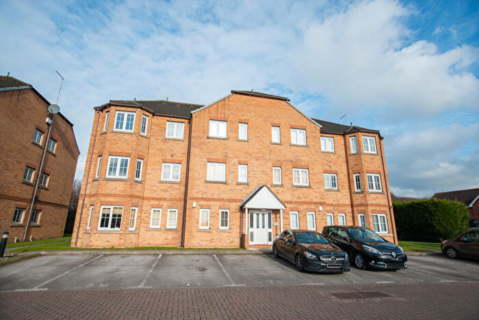 2 Bedroom Flat To Rent In Chandlers Court, HU9