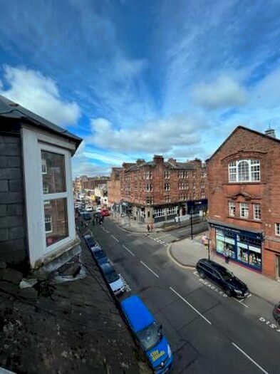 2 Bedroom Flat To Rent In South Street, Perth, PH2