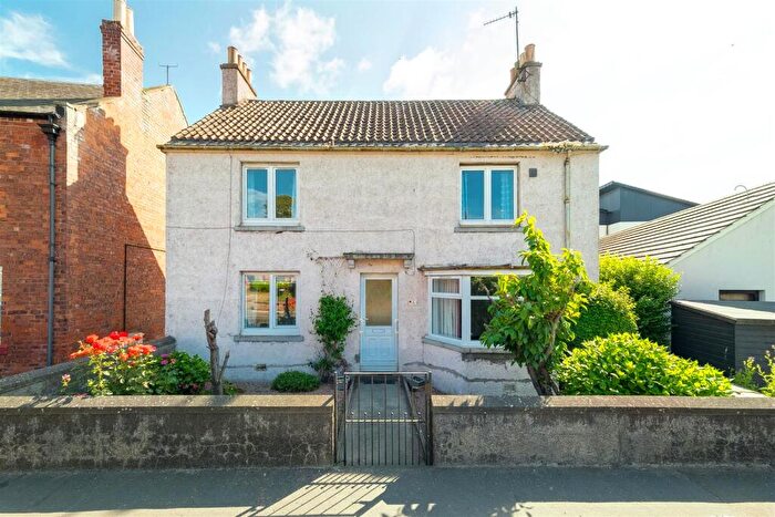 5 Bedroom Detached House For Sale In , Main Street, Guardbridge, KY16