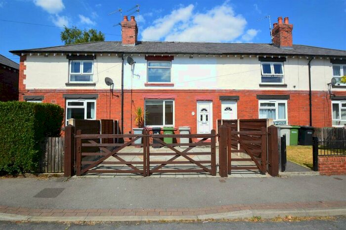 2 Bedroom Terraced House To Rent In Moorhill Road Macclesfield, SK11