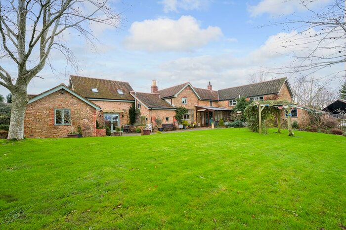 5 Bedroom Detached House For Sale In Briery Hill Lane, Kilcot, Newent, GL18
