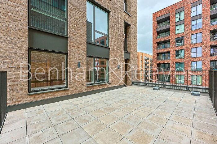 2 Bedroom Apartment To Rent In Sanday Drive, Colindale Gardens, NW9