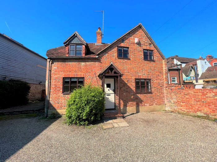 3 Bedroom Character Property To Rent In Wood Street, Wallingford, OX10