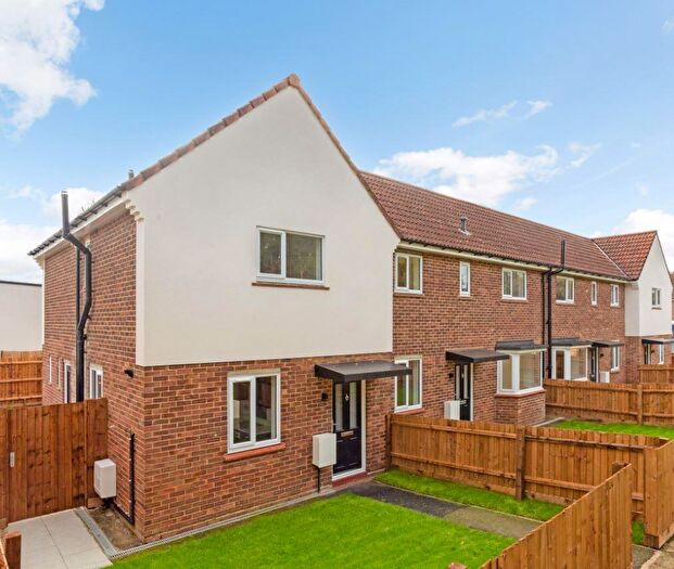 2 Bedroom End Of Terrace House To Rent In Cavalry Crescent Windsor, SL4