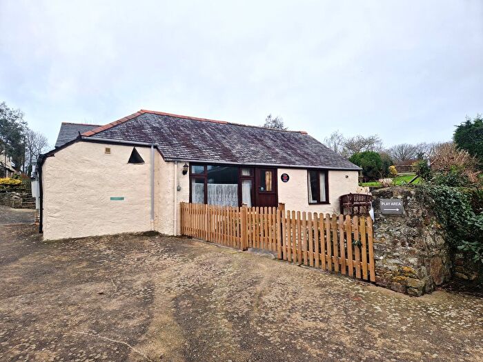 2 Bedroom Barn Conversion For Sale In Poughill, Bude, EX23