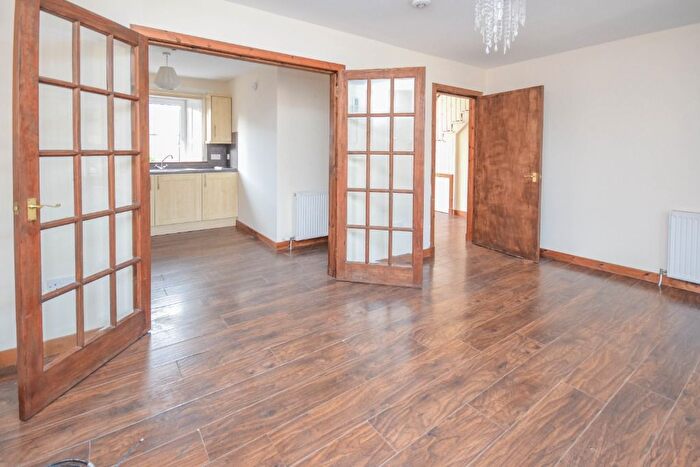 2 Bedroom Flat To Rent In Commerce Street, Montrose, Angus, DD10