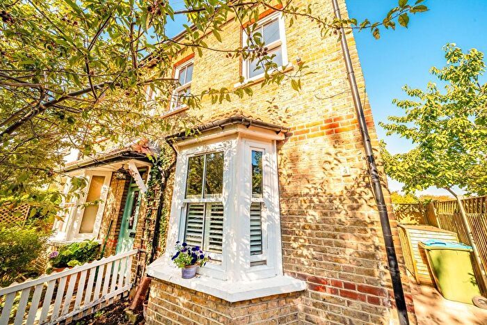 3 Bedroom Semi-Detached House For Sale In Myrtle Road, Hampton Hill, TW12