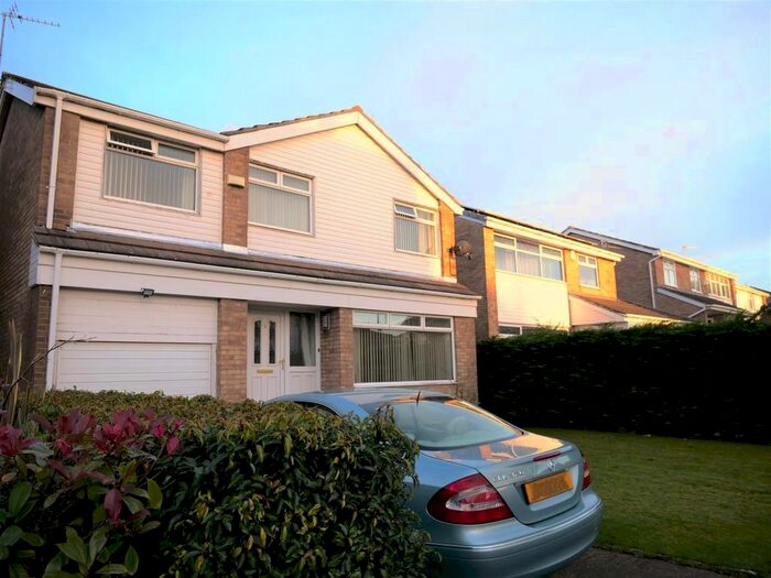5 Bedroom Detached House To Rent In Mallowdale, Nunthorpe, Middlesbrough, TS7