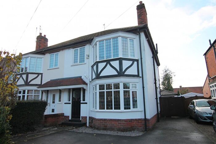 3 Bedroom Detached House To Rent In Lyngarth Avenue, HU16