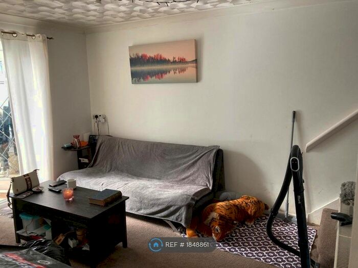 1 Bedroom End Of Terrace House To Rent In Lysander Way, Tangmere, Chichester, PO20