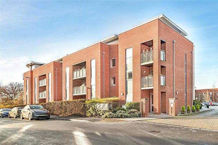 1 Bedroom Apartment For Sale In The Brow, Burgess Hill, West Sussex, RH15