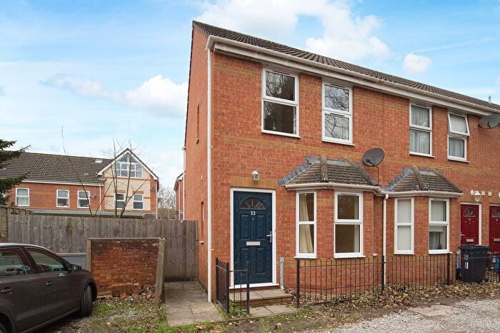 2 Bedroom Terraced House For Sale In Players Lane, Burnham-On-Sea, TA8