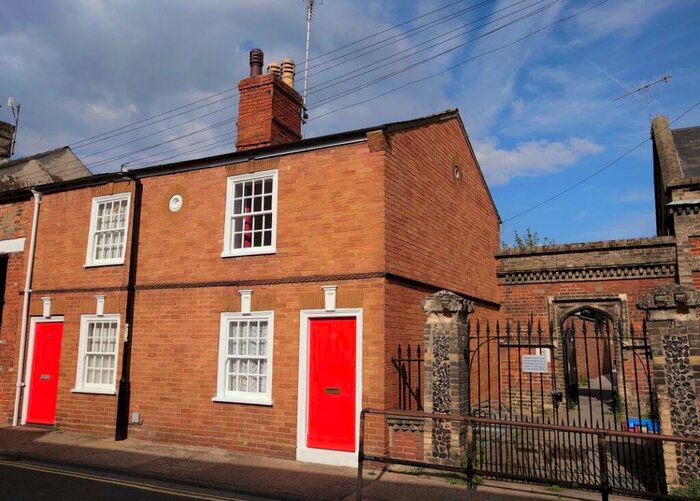2 Bedroom House To Rent In College Street, Bury St Edmunds, IP33