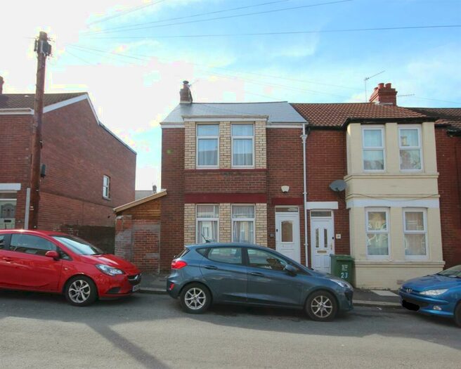 3 Bedroom Semi-Detached House To Rent In Normandy Road, Exeter, EX1