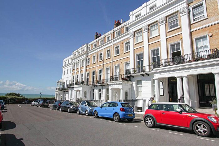 2 Bedroom Flat To Rent In Sussex Square, Brighton, BN2