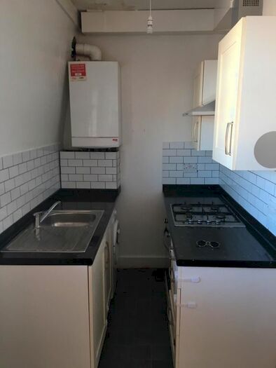 1 Bedroom Flat To Rent In High Road, London, NW10