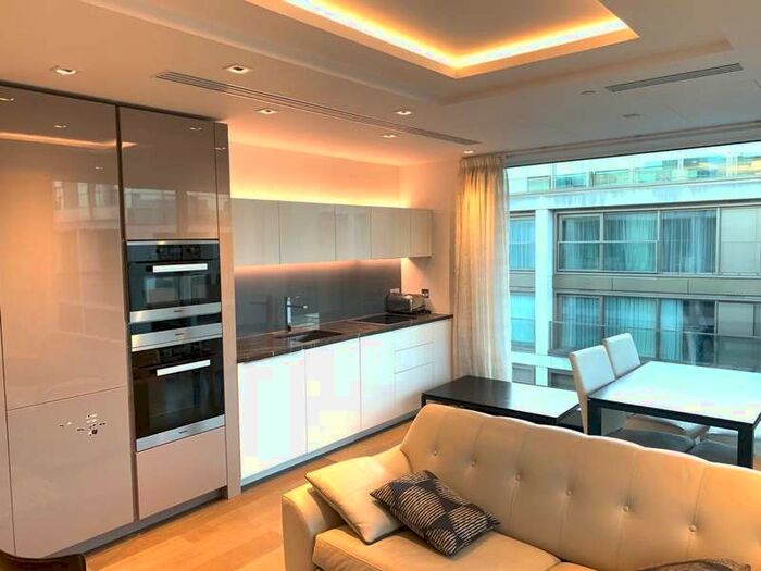 2 Bedroom Flat To Rent In Lord Kensington House, 5 Radnor Terrace, London, W14