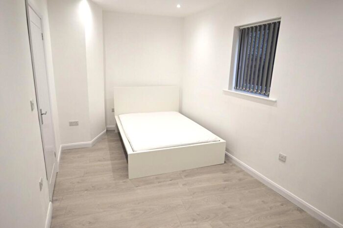 Studio To Rent In Aylestone Road, City Centre, LE2